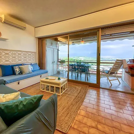 La Casa Di Lory By Interhome Lejlighed Golfo Aranci